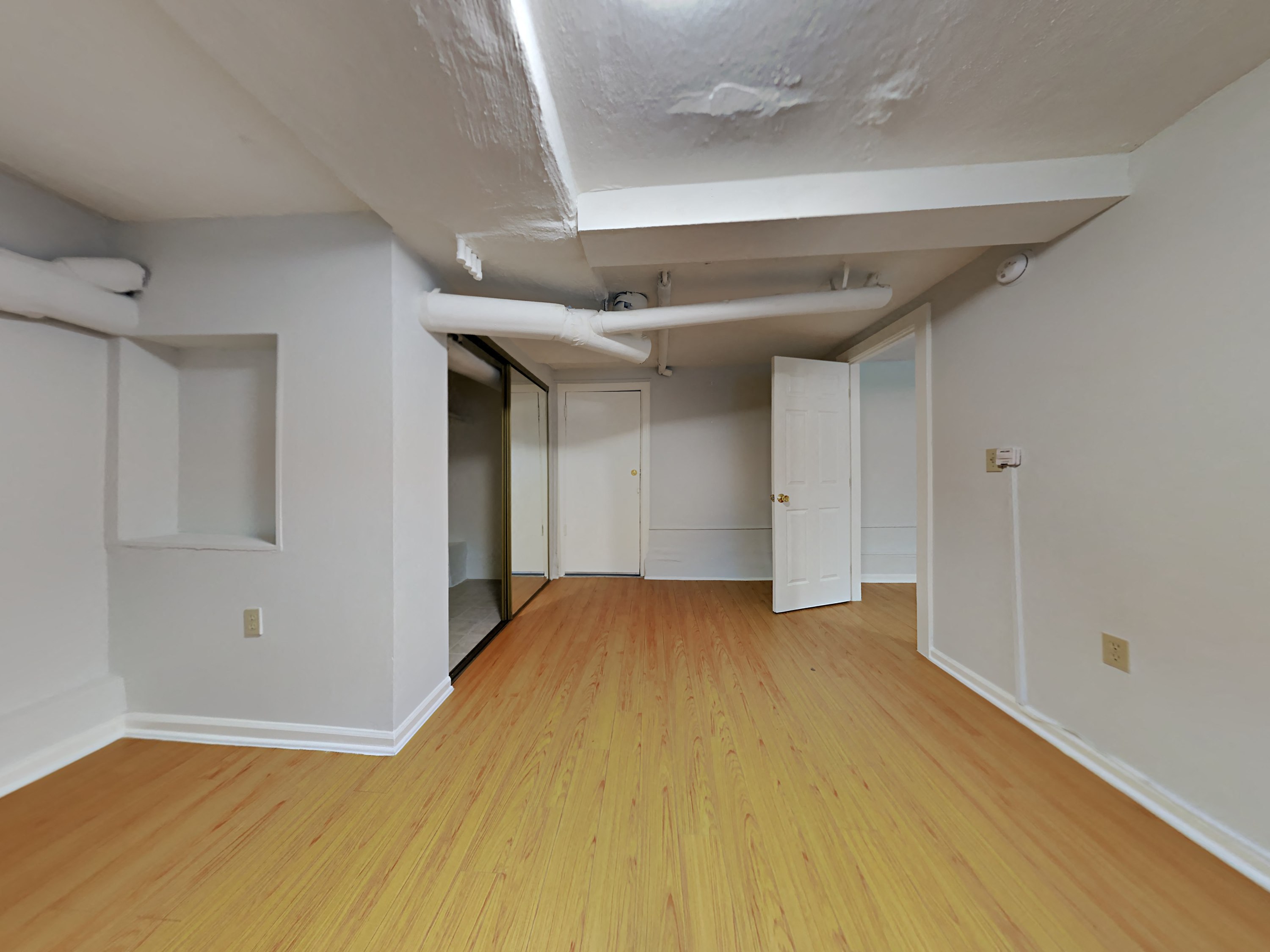 Apartments on Alcatraz Ave · Oakland photo 2